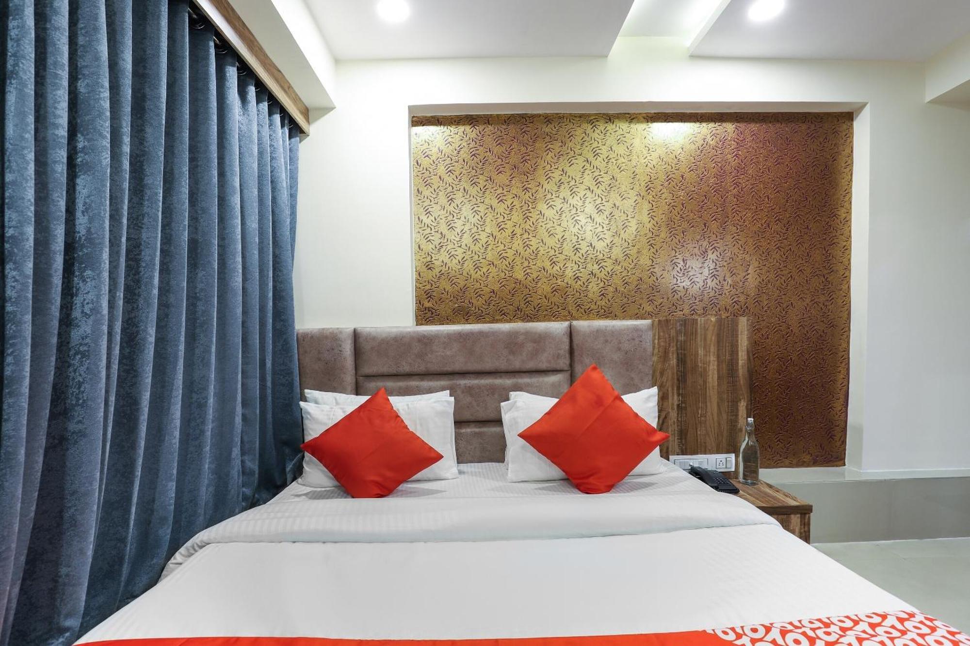 Hotel O Dream Stay Sarkhej Εξωτερικό φωτογραφία